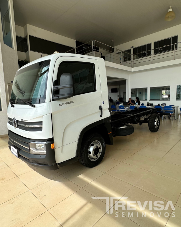 VW - VolksWagen  EXPRESS DRC - 2020