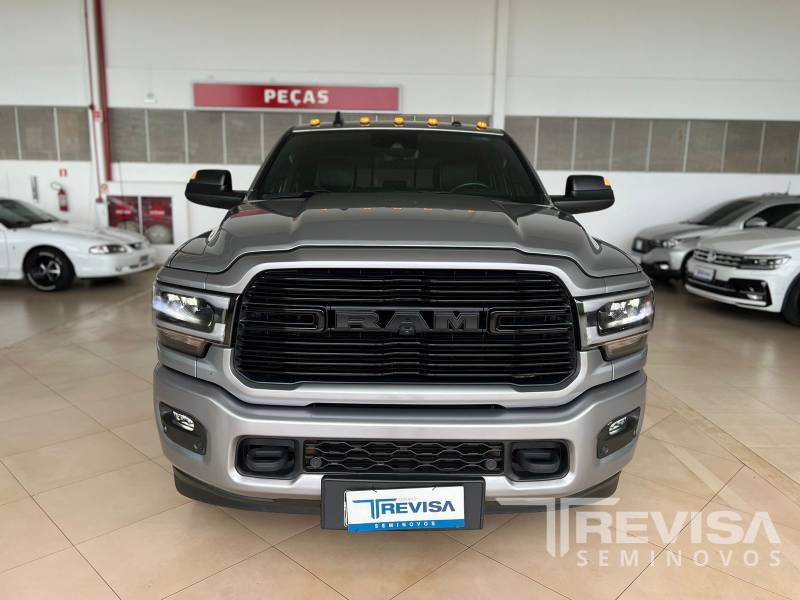 Dodge 3500 LARAMIE 6.7 - 2022