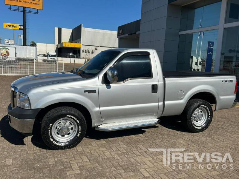 Ford F250 6CC Valor à Vista - 2000