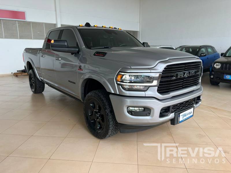 Dodge 3500 LARAMIE 6.7 - 2022