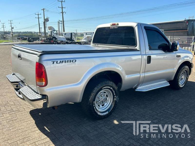 Ford F250 6CC Valor à Vista - 2000