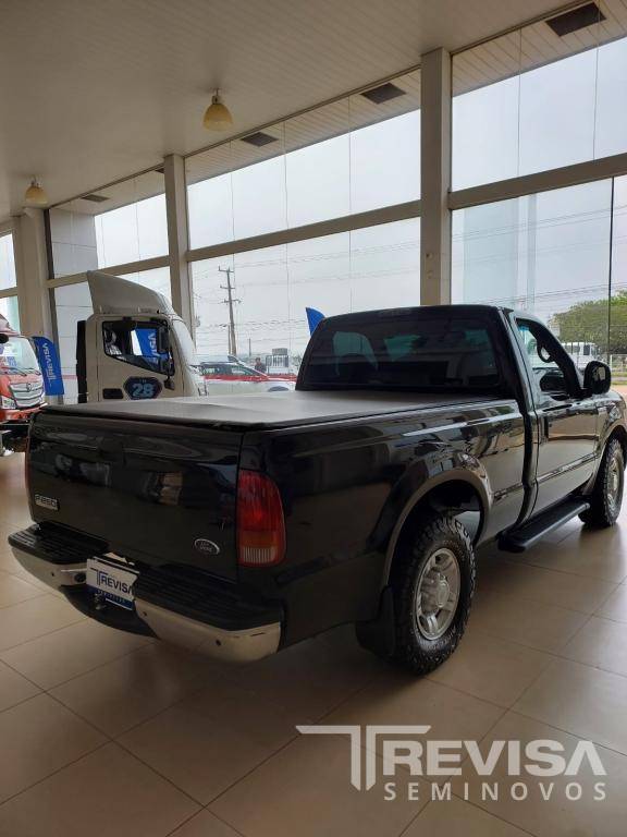 Ford F-250 XLT 4X2  - 2011