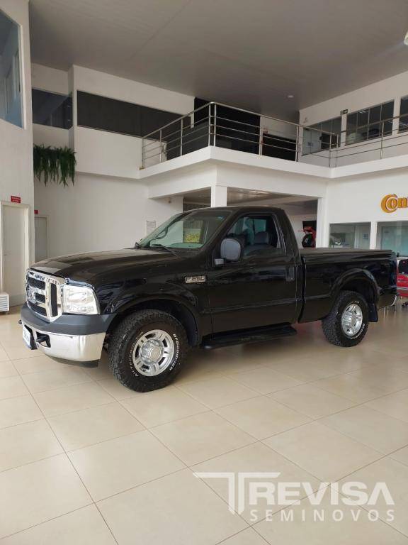 Ford F-250 XLT 4X2  - 2011